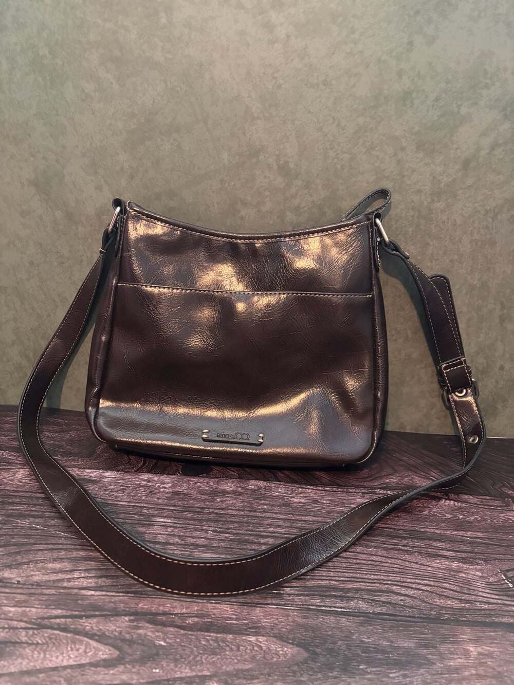 Nine & Co. Crossbody Shoulder Bag Brown Faux Leather